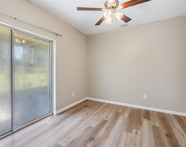 6740 Carnelian Avenue - Photo Thumbnail 12