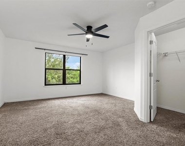 5179 Bay Isle Circle - Photo Thumbnail 19