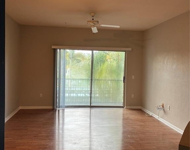 15019 Arbor Reserve Circle - Photo Thumbnail 5
