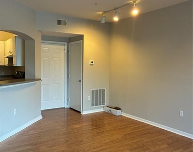 15019 Arbor Reserve Circle - Photo Thumbnail 7