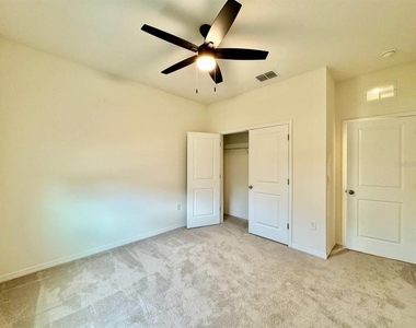 12544 Shining Willow Street - Photo Thumbnail 9