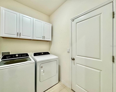 12544 Shining Willow Street - Photo Thumbnail 16