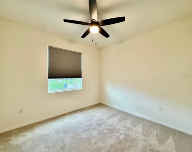 12544 Shining Willow Street - Photo Thumbnail 8