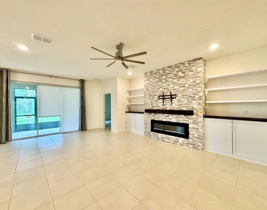 12544 Shining Willow Street - Photo Thumbnail 19
