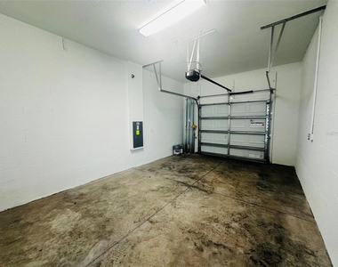10812 Itchetucknee Way - Photo Thumbnail 21
