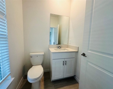 10812 Itchetucknee Way - Photo Thumbnail 14