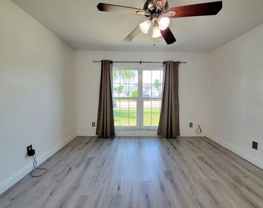 6832 Swain Avenue - Photo Thumbnail 13