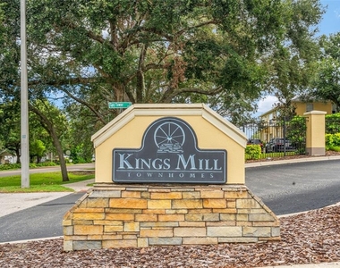 211 Penmark Stone Place - Photo Thumbnail 16