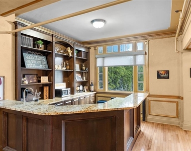 411 1st Avenue N - Photo Thumbnail 27