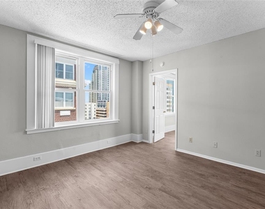 411 1st Avenue N - Photo Thumbnail 21