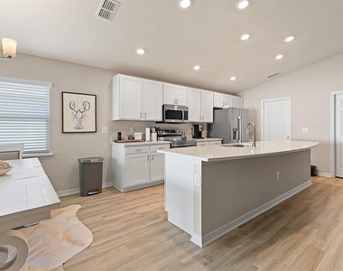 11720 Conifer Cone Court - Photo Thumbnail 2