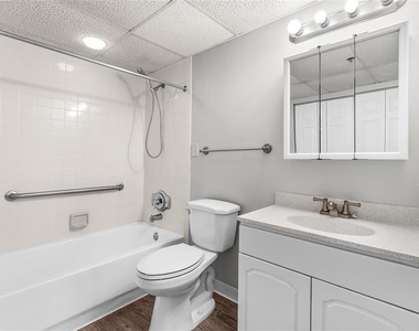 411 1st Avenue N - Photo Thumbnail 16
