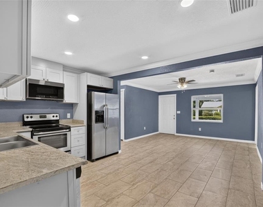 1754 27th Street S - Photo Thumbnail 5