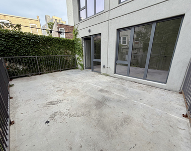 1615 Cedar Street - Photo Thumbnail 11