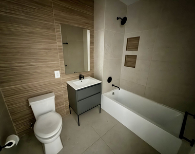 1615 Cedar Street - Photo Thumbnail 1