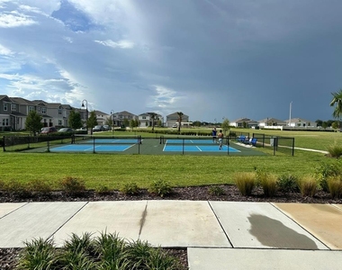 3092 Addison Boulevard - Photo Thumbnail 17