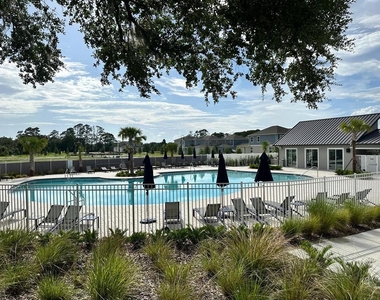 3092 Addison Boulevard - Photo Thumbnail 16