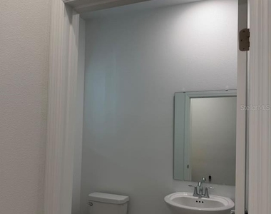9545 Passaic Parkway - Photo Thumbnail 10
