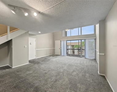 566 Orange Drive - Photo Thumbnail 3