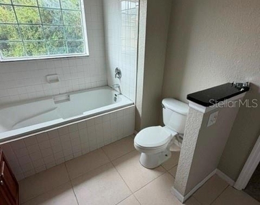 3561 Conroy Road - Photo Thumbnail 8