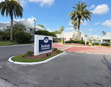 2524 Woodgate Boulevard - Photo Thumbnail 13