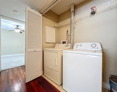 2065 Dixie Belle Drive - Photo Thumbnail 34