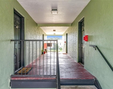 2065 Dixie Belle Drive - Photo Thumbnail 3