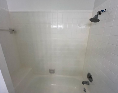 3160 Smoke Signal Circle - Photo Thumbnail 10