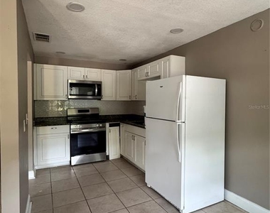 932 Buccaneer Drive - Photo Thumbnail 4