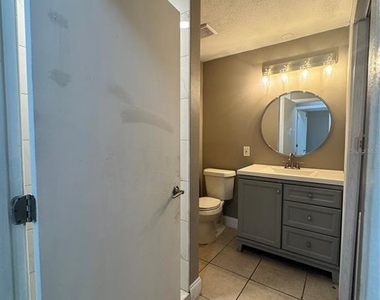 932 Buccaneer Drive - Photo Thumbnail 7
