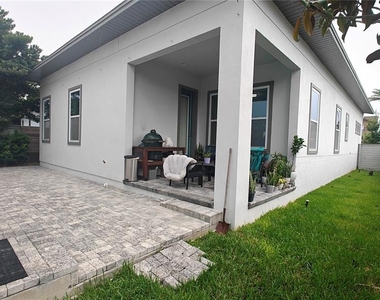 7960 Nemours Parkway - Photo Thumbnail 24