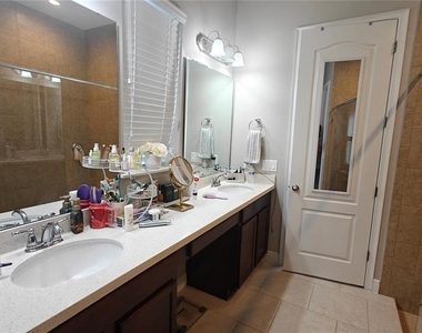 7960 Nemours Parkway - Photo Thumbnail 17