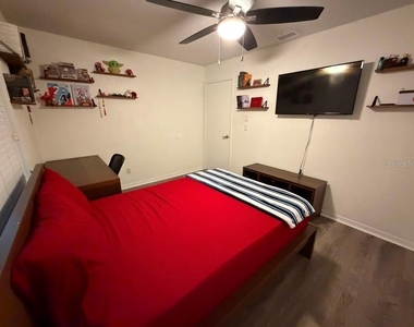 5115 Gateway Avenue - Photo Thumbnail 14
