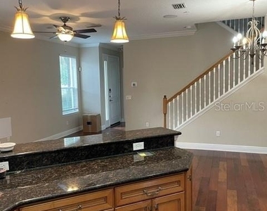 1397 Benevolent Street - Photo Thumbnail 3