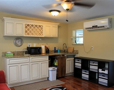 3046 Spirit Lake Drive - Photo Thumbnail 3