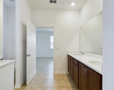 7707 Sw 58th Place - Photo Thumbnail 23