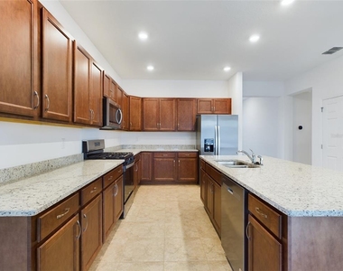 7707 Sw 58th Place - Photo Thumbnail 19