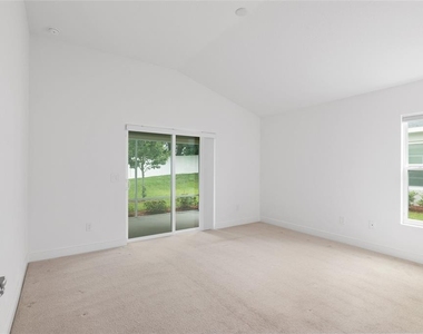 10397 Silver Maple Avenue - Photo Thumbnail 9
