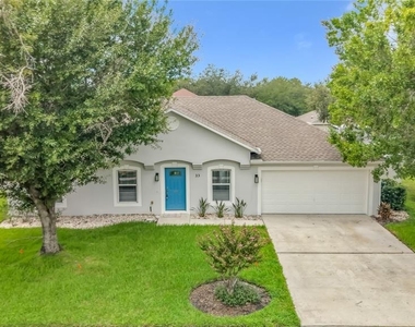 33 Timbercreek Pines Circle - Photo Thumbnail 2