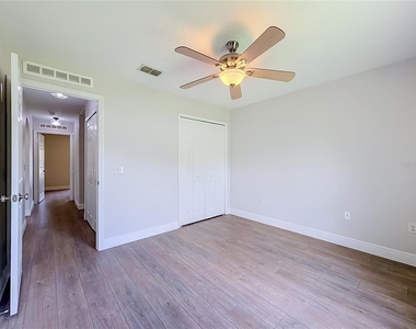 33 Timbercreek Pines Circle - Photo Thumbnail 27