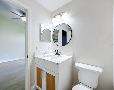33 Timbercreek Pines Circle - Photo Thumbnail 40