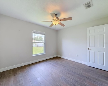 33 Timbercreek Pines Circle - Photo Thumbnail 25