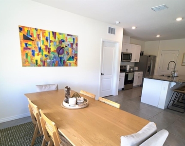 5667 Anders Way - Photo Thumbnail 7