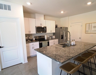 5667 Anders Way - Photo Thumbnail 8
