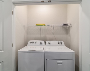 5358 Nw 48th Place - Photo Thumbnail 32