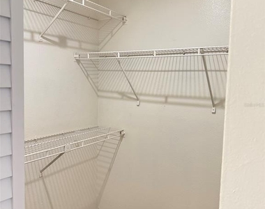 3218 68th Avenue N - Photo Thumbnail 9