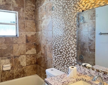 3218 68th Avenue N - Photo Thumbnail 20