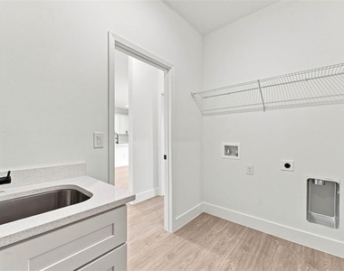 286 W Bolero Place - Photo Thumbnail 26