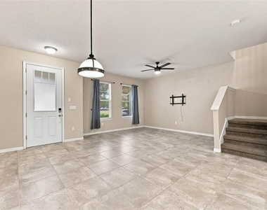 2573 Folio Way - Photo Thumbnail 7