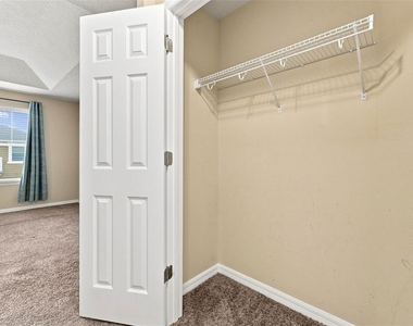 2573 Folio Way - Photo Thumbnail 30